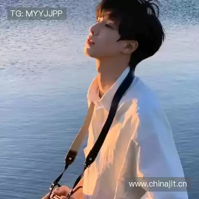钟忱宝